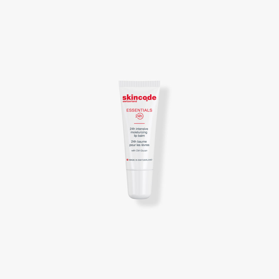 24h intensive moisturizing lip balm