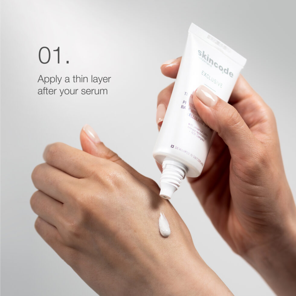 Cellular Protect & Perfect Tinted Moisturizer SPF 15 - Image 5